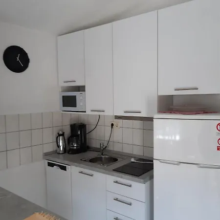 Apartment Summer Oasis Razanj