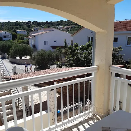 Apartment Summer Oasis Razanj